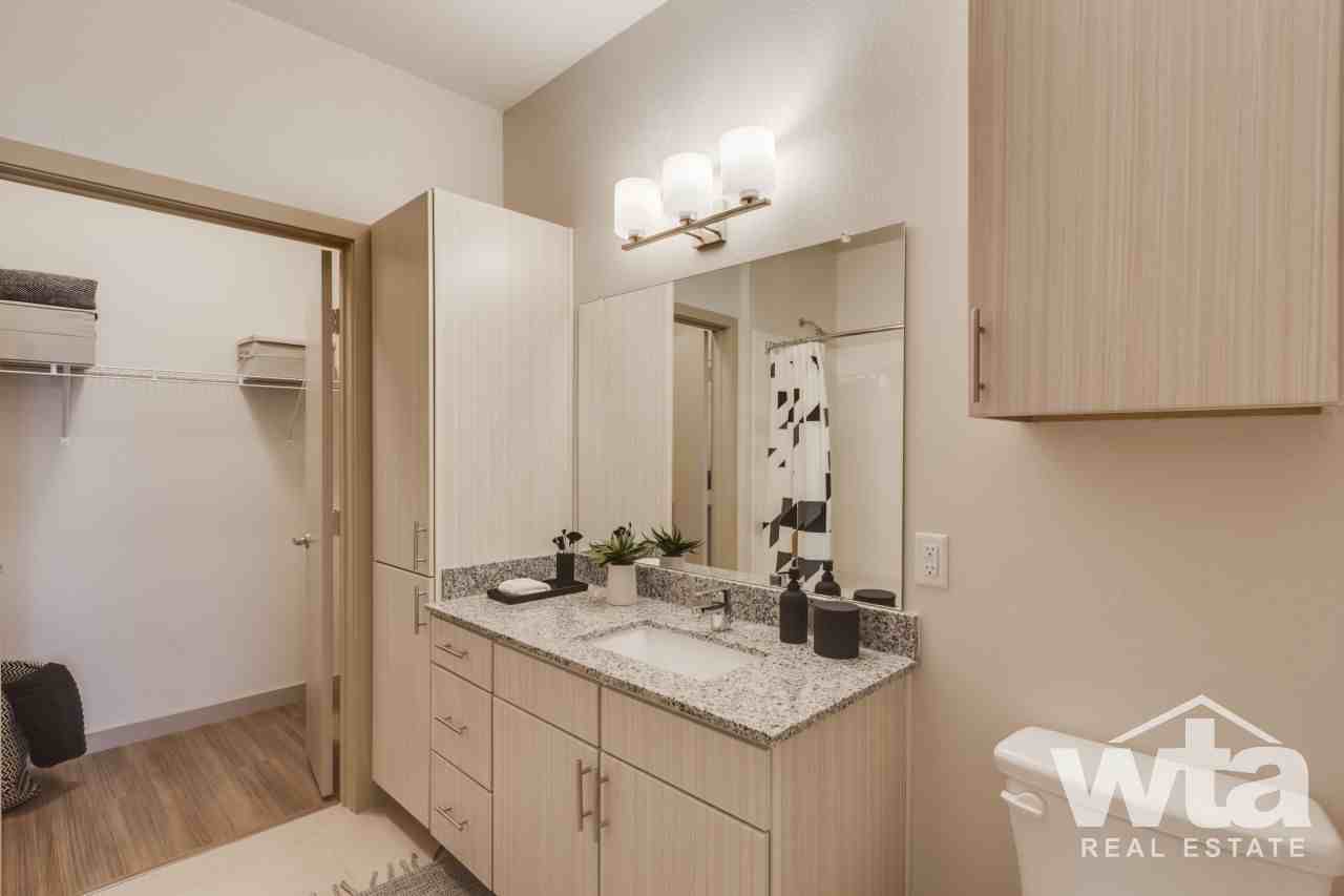 10018 INGRAM - Photo 2 of 25