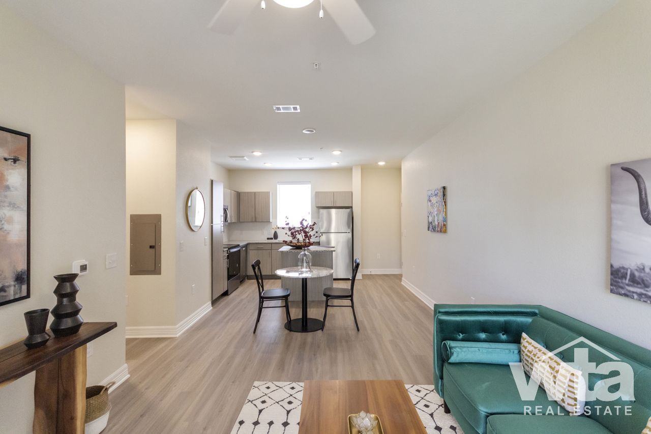 1201 W WHITESTONE BLVD - Photo 2 of 24