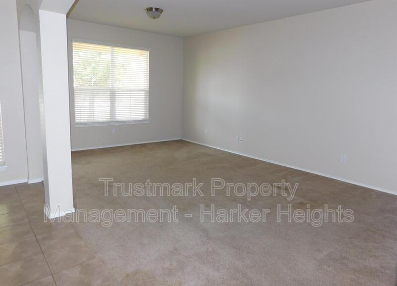 6202 Suellen Ln - Photo 3 of 19