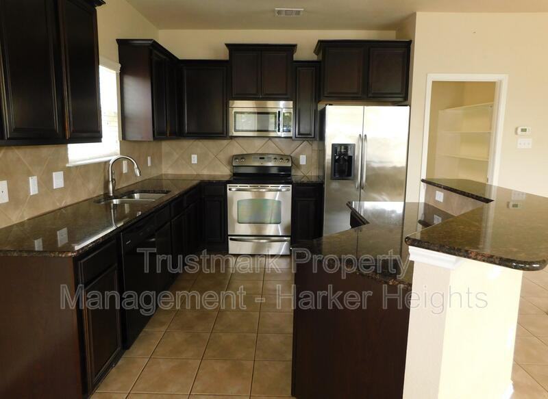 6202 Suellen Ln - Photo 5 of 19