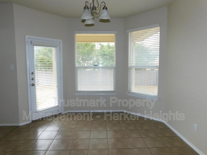 6202 Suellen Ln - Photo 6 of 19