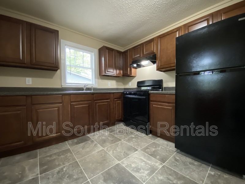 5009 W 55th St - Photo 3 of 8