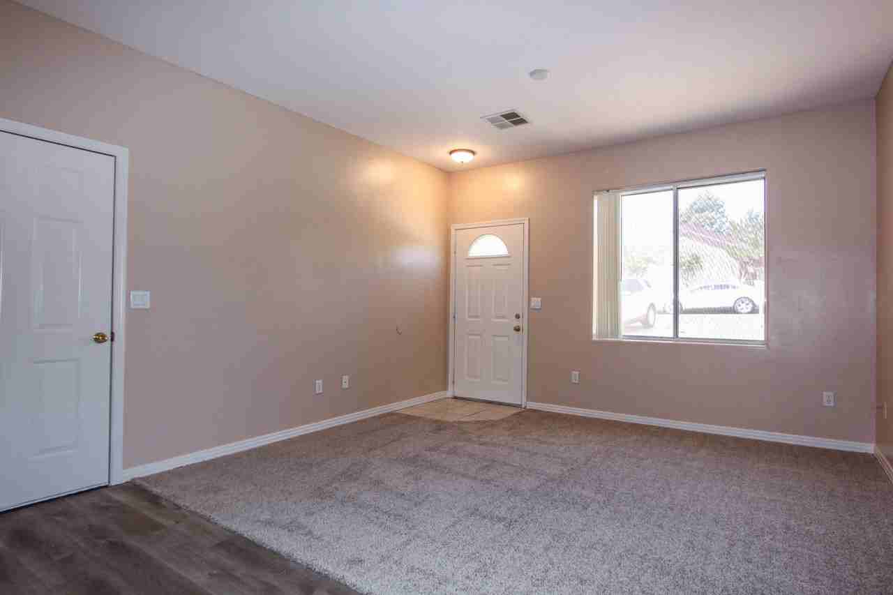 6001 N Tower Ln - Photo 2 of 10