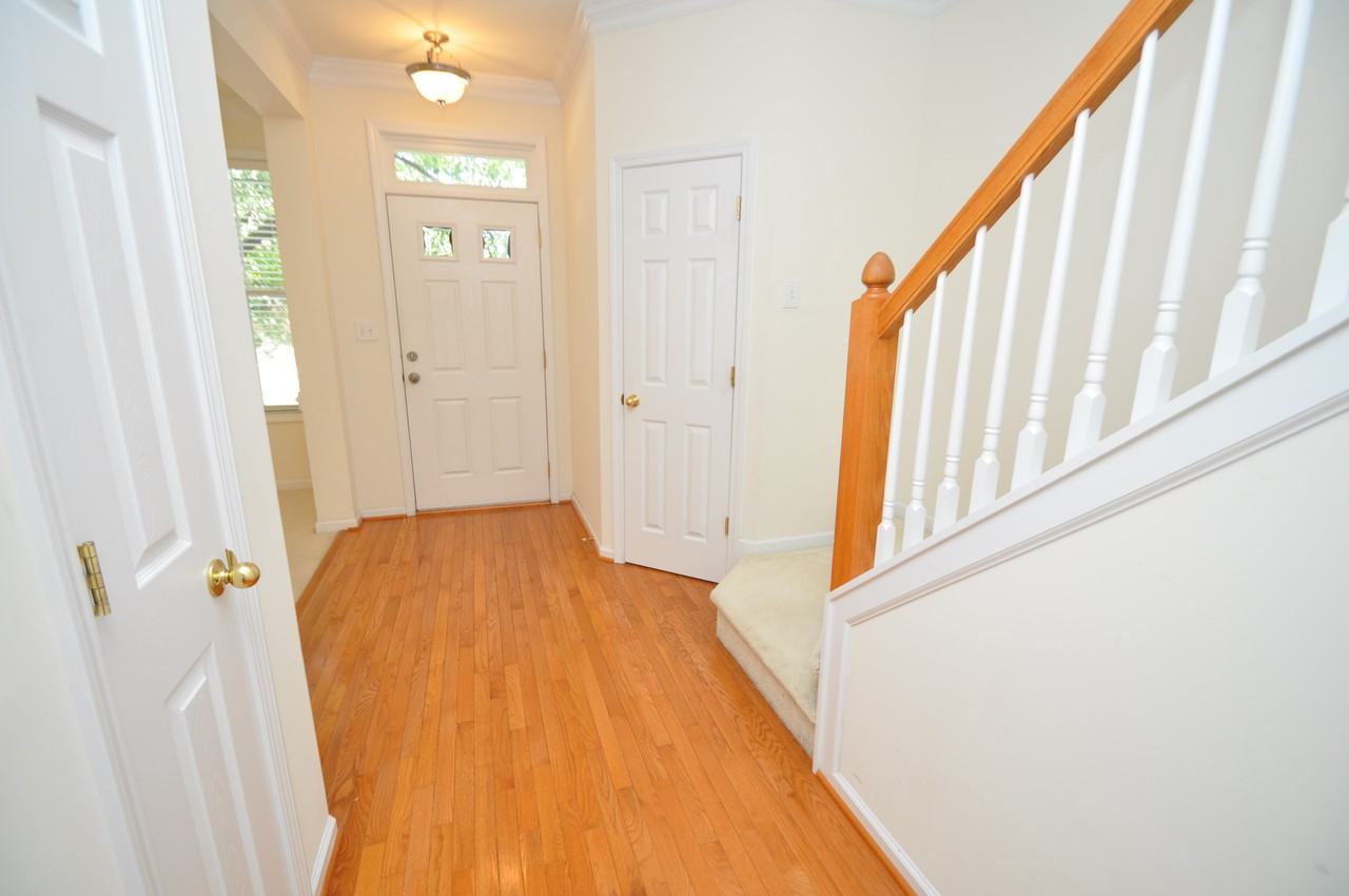 416 Oak Pine Dr - Photo 4 of 42