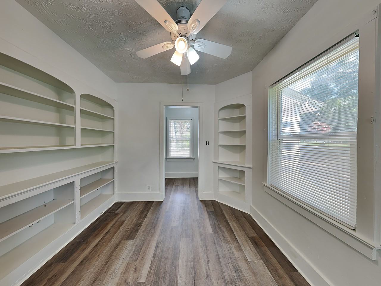 542 S Evelyn Pl Nw - Photo 7 of 16