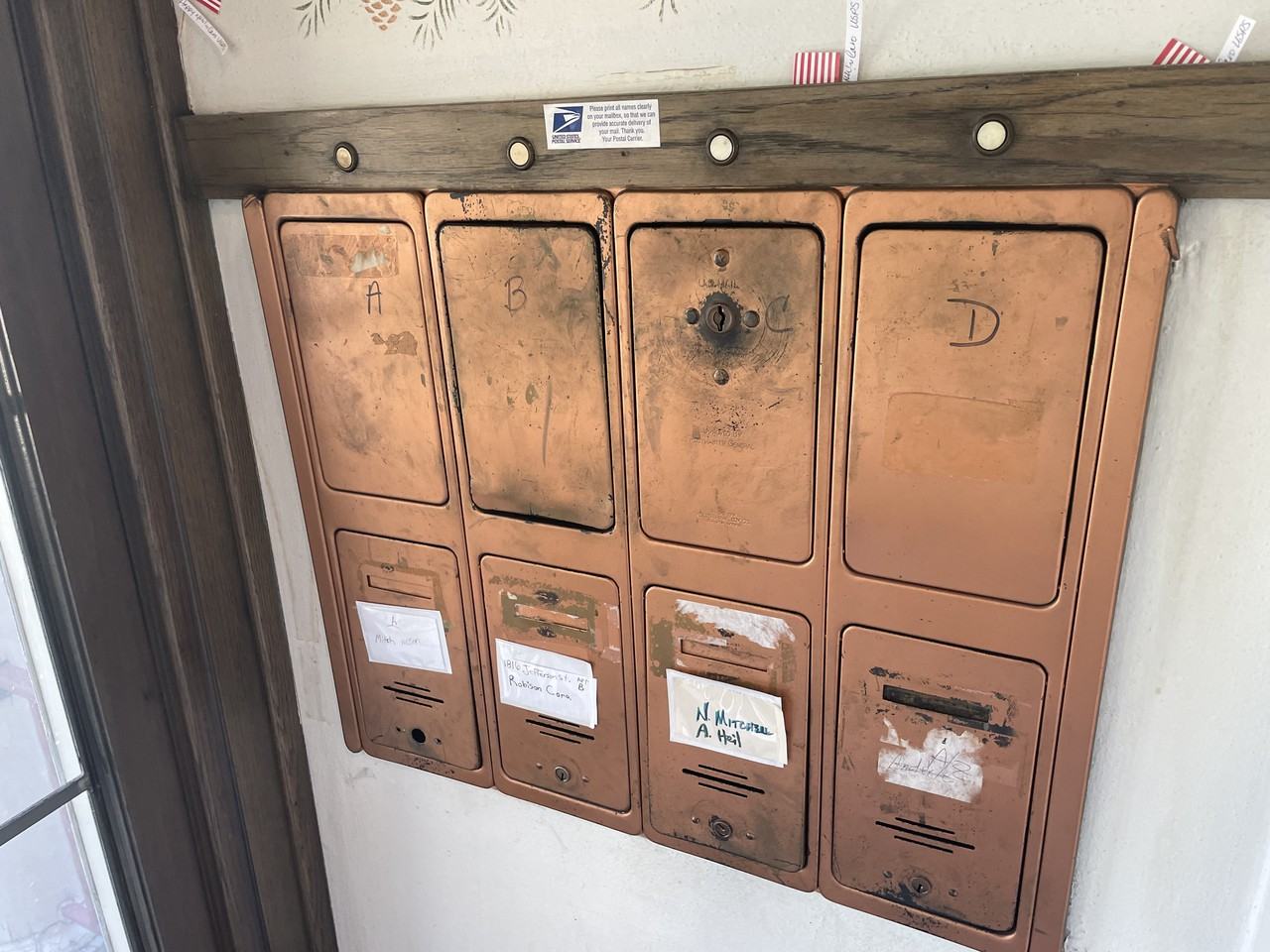 1816 Jefferson St - Photo 3 of 18