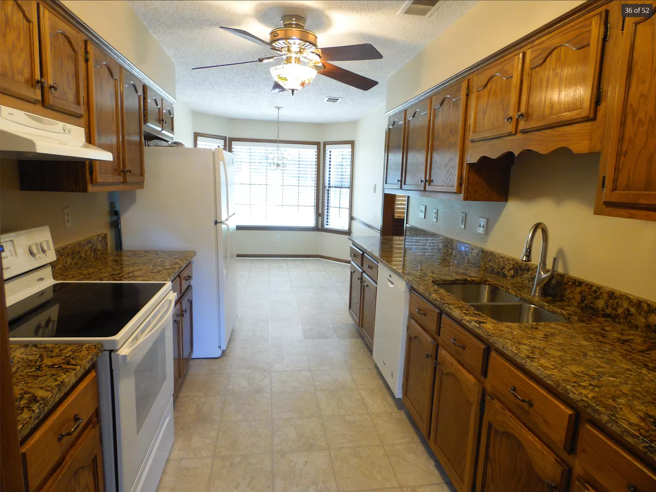 3388 Kenbridge Dr - Photo 2 of 4