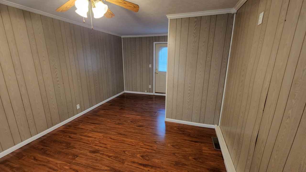 6740 Doris Dr - Photo 2 of 19