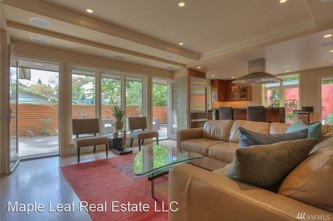 3421 E St Andrews Way - Photo 2 of 30