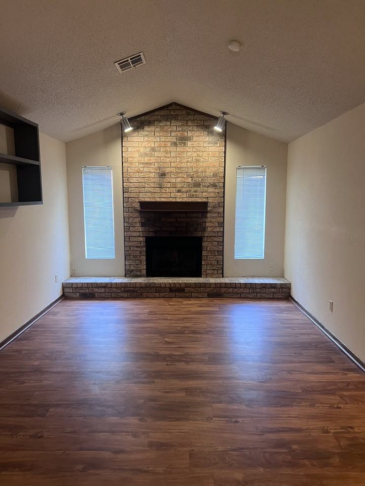 1311 Fretz Avenue - Photo 2 of 12