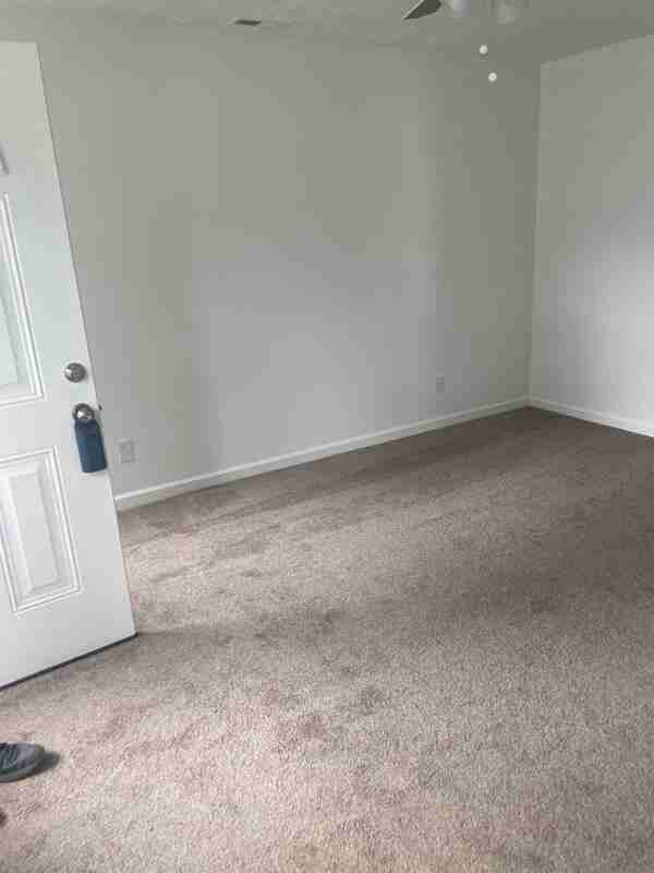 2716 Knox Ave - Photo 2 of 6