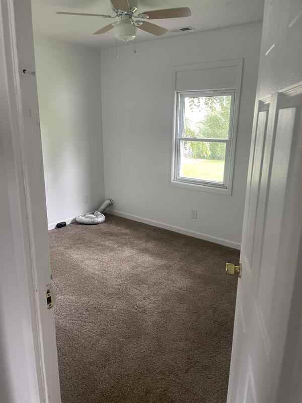 2716 Knox Ave - Photo 3 of 6