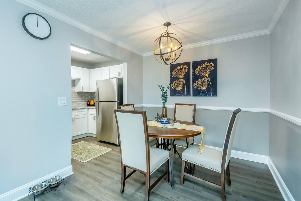 Brighton Valley - Photo 7 of 50