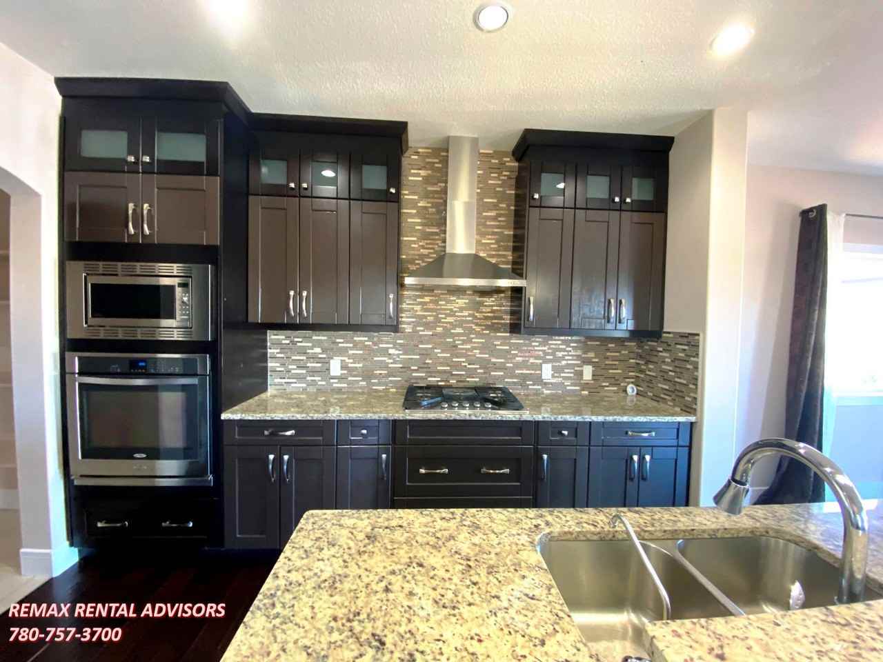 4230 Charles Close Sw - Photo 2 of 23