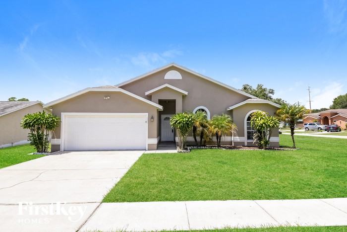 1727 Terry Cir Ne - Photo 2 of 15