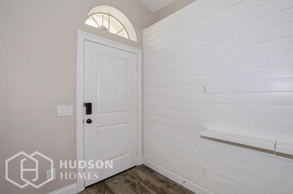 7829 Sagebrush Pl - Photo 3 of 14