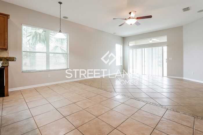7621 Stoney Hill Dr - Photo 2 of 15
