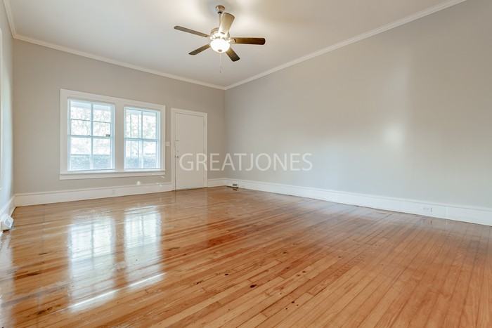 3213 River Dr - Photo 2 of 11