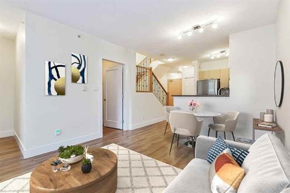 1405 Alberni Street - Photo 3 of 12