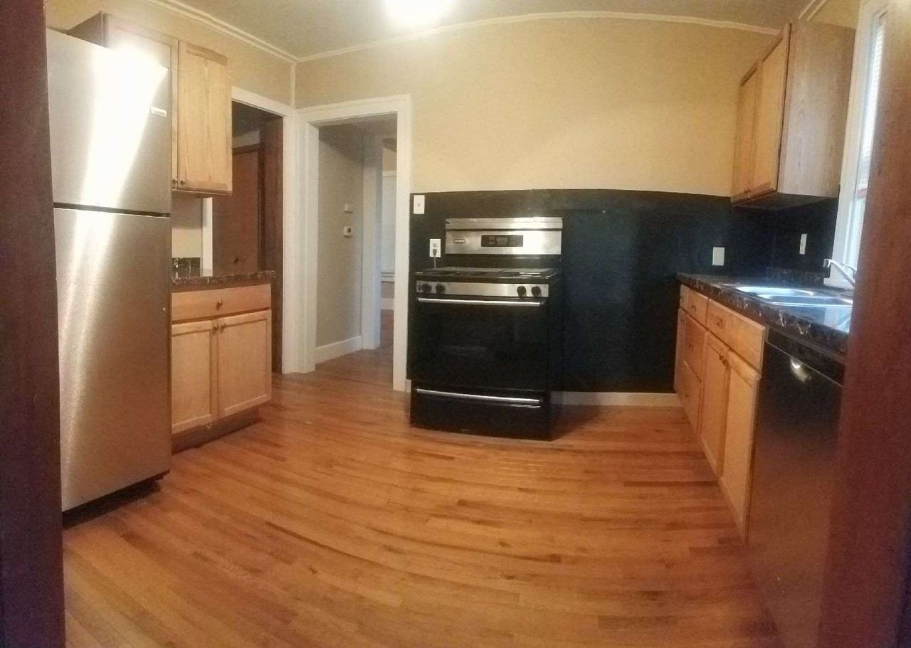 1102 Leavitt St #1 - Photo 2 of 19