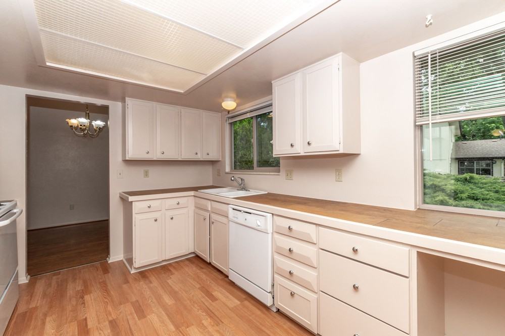 6674 Braun Ct #1 - Photo 7 of 30