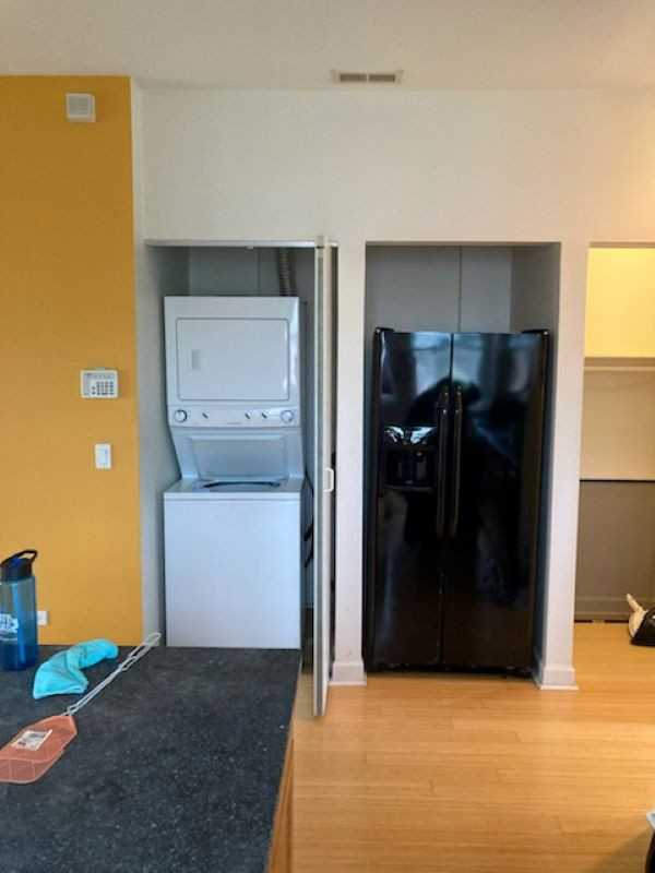 10463 S Corliss Ave #10463-3S - Photo 2 of 8