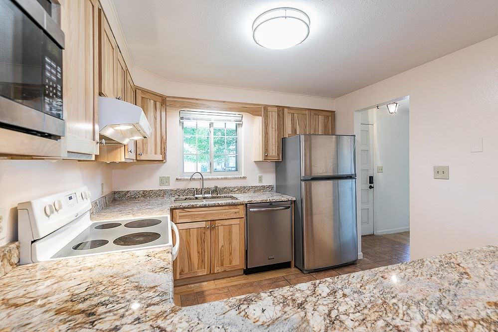 7420 Webster St #1 - Photo 5 of 22