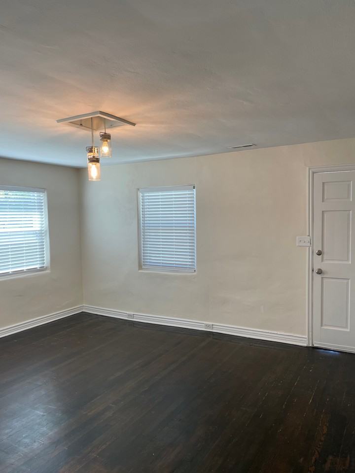 775 S 300 E #1 - Photo 3 of 19