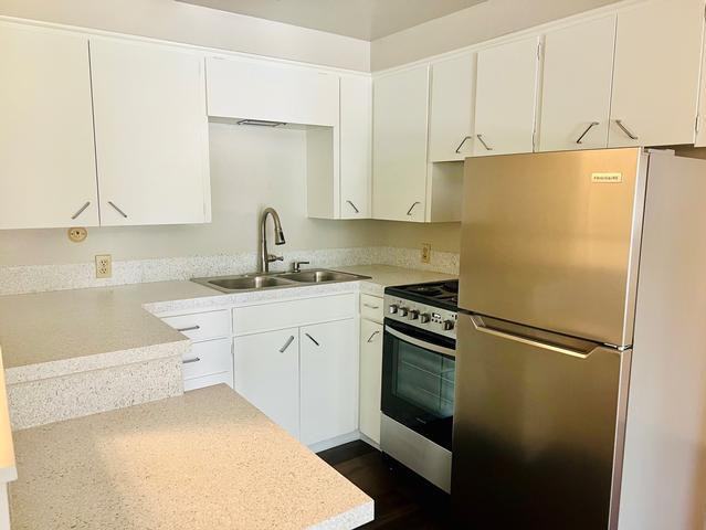 310 W Thatcher St - Photo 7 of 12