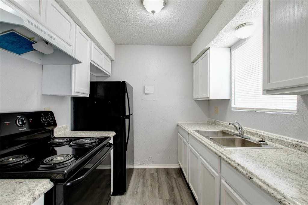 2410 N Willis St #147 - Photo 6 of 8