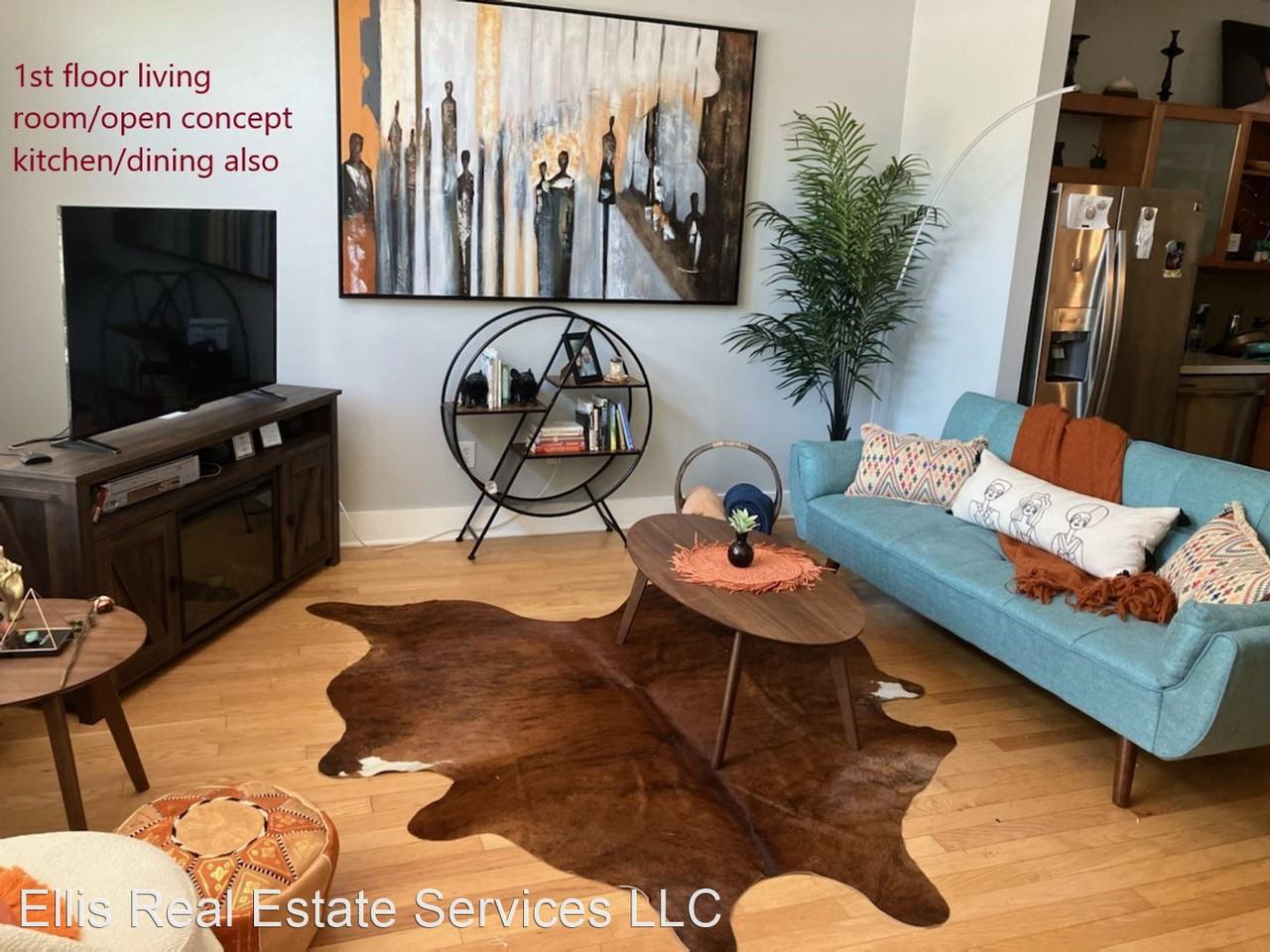 Amazing Townhome in KCKS-One month free - Photo 3 of 14