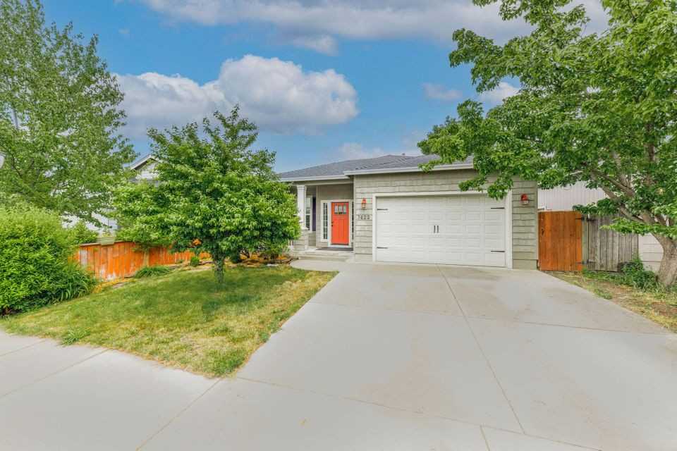 7422 Greystone Dr #1 - Photo 2 of 22