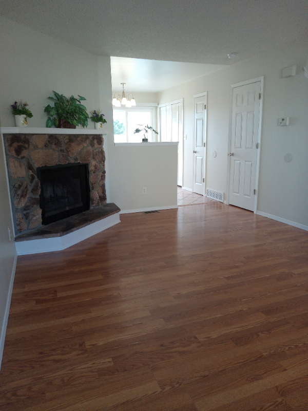 1842 Zebulon Drive - Photo 5 of 24