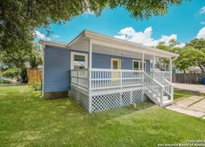 3206 W Houston St - Photo 1 of 1