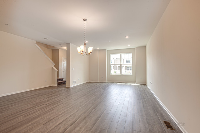 264 Hoffman Dr #1 - Photo 3 of 16