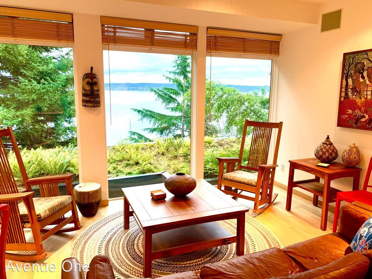 3134 E Laurelhurst Dr Ne - Photo 3 of 14