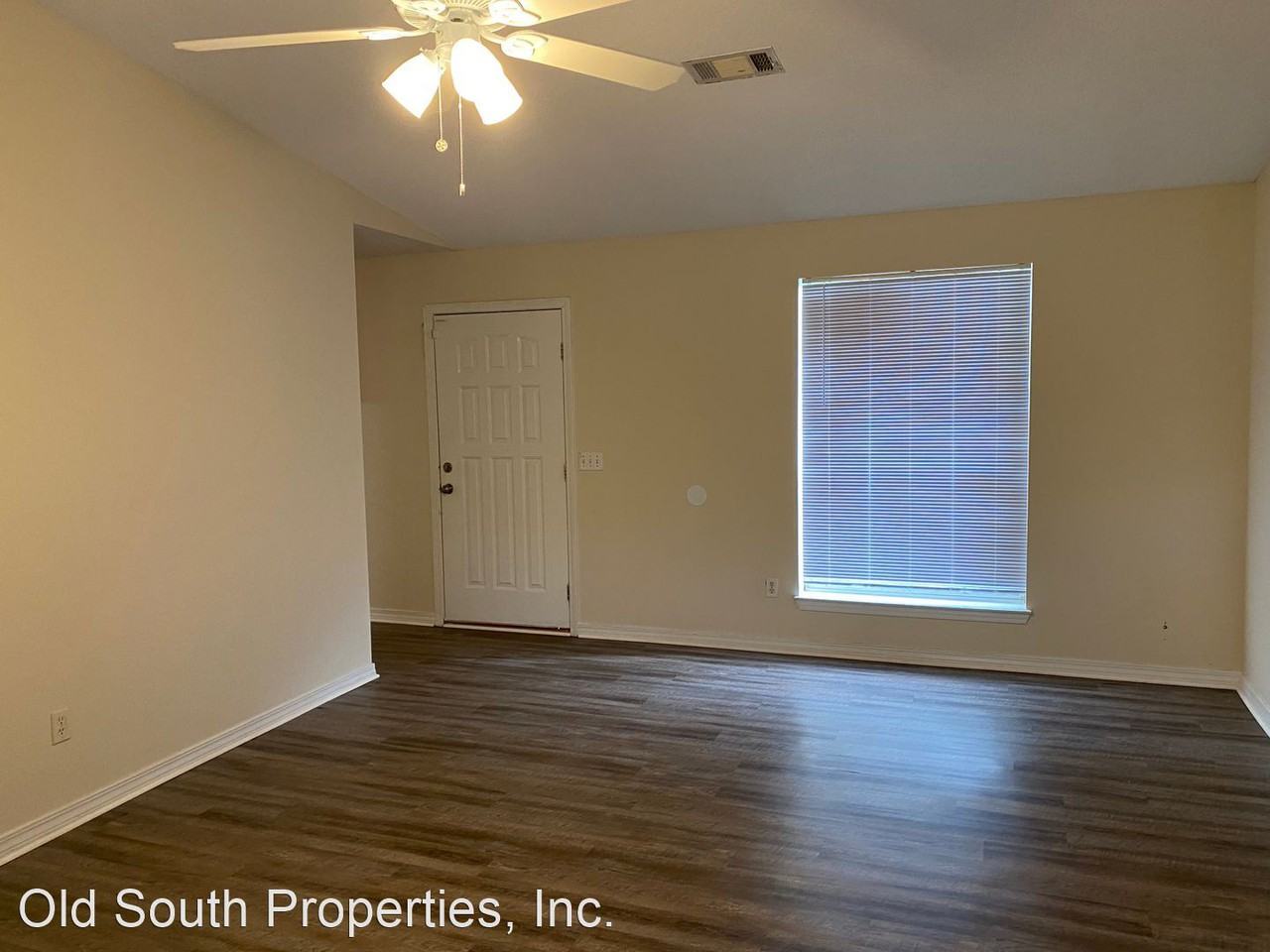 3004 Myrshine Dr - Photo 2 of 16