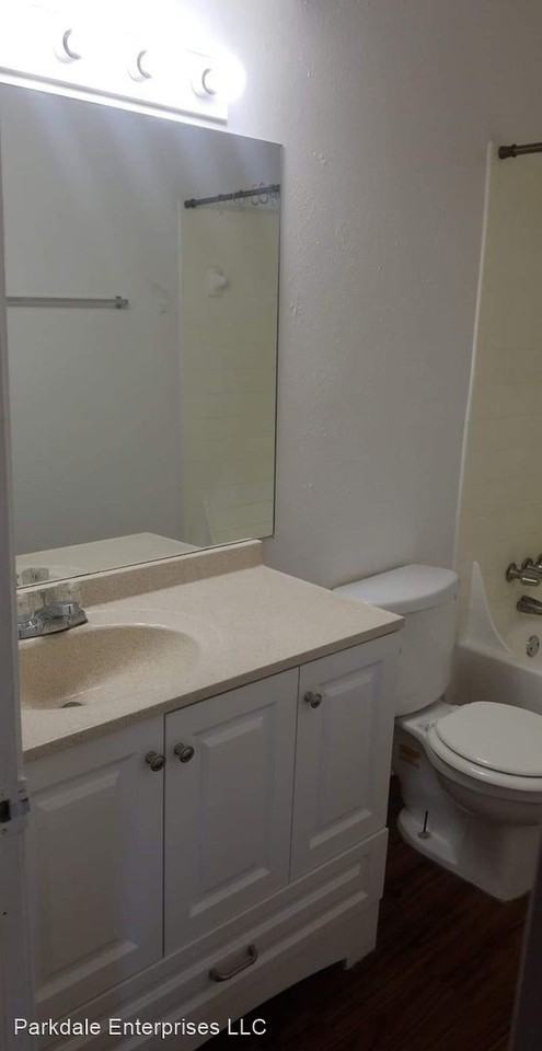 817-573-4541 1201 W Pearl St - Photo 3 of 7