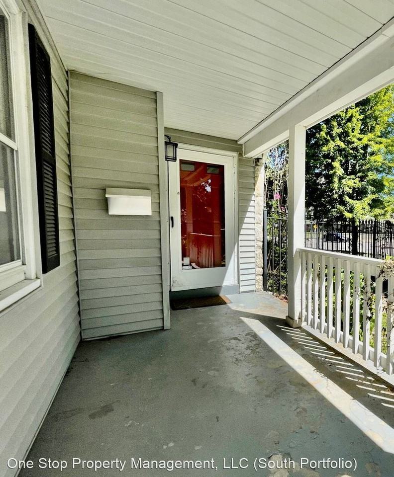 6716 Rockhill Rd - Photo 2 of 20