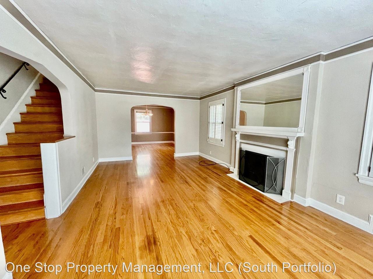 6716 Rockhill Rd - Photo 3 of 20