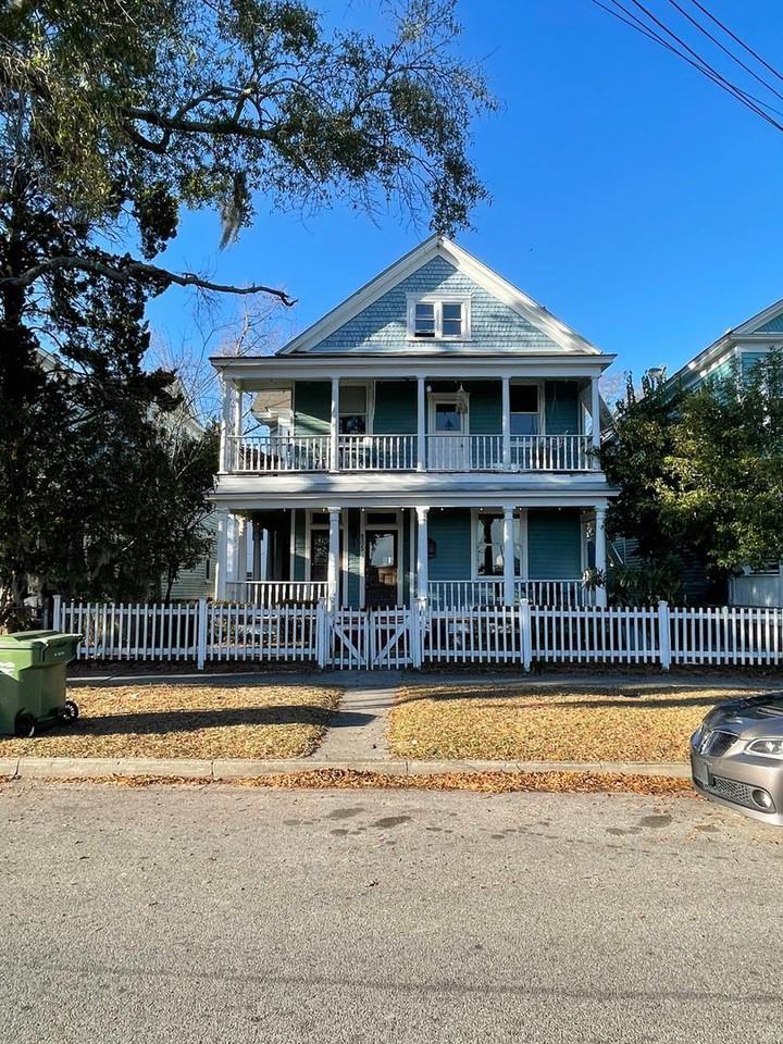 805 Ann Street - Photo 2 of 11