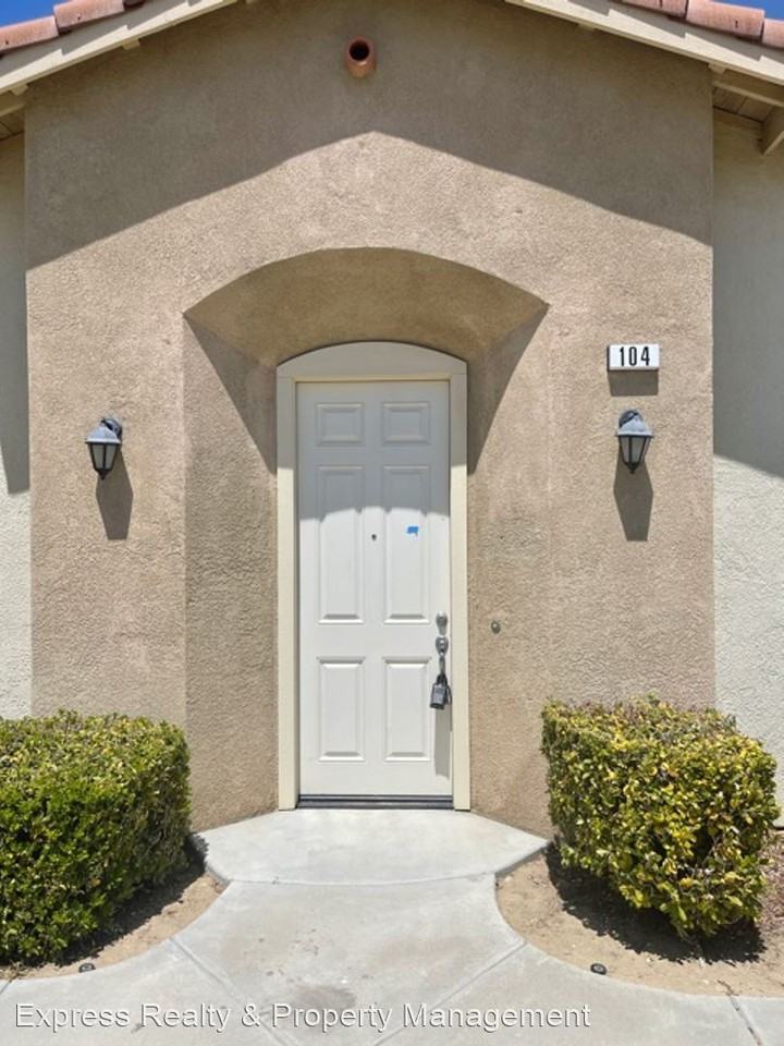 896 Poppyseed Way 104, Hemet, CA 92545 1 Bedroom House for 1,480