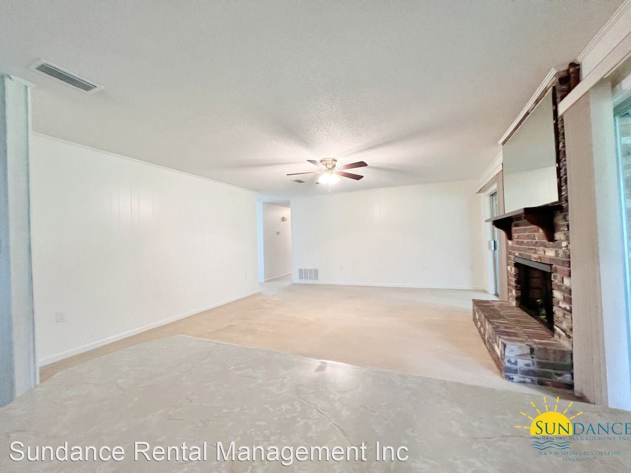 33 Holly Ave - Photo 2 of 27