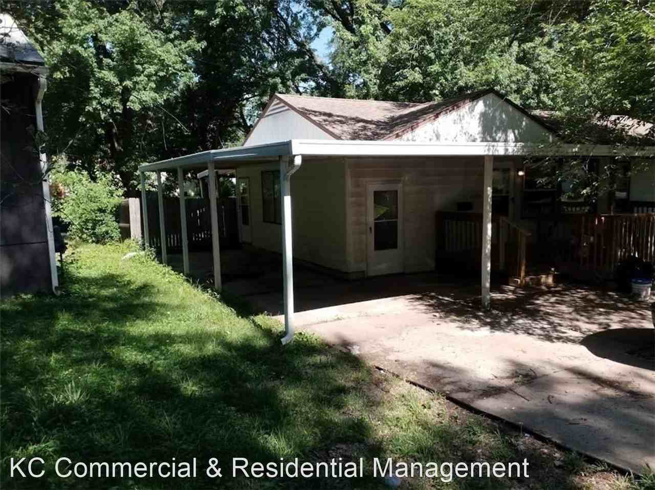 11208 Marsh Ave - Photo 2 of 8