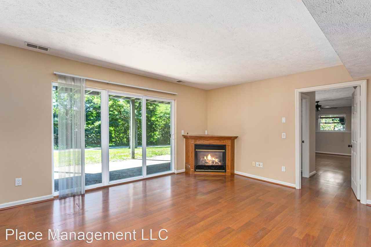 2535 7th St - Photo 3 of 17