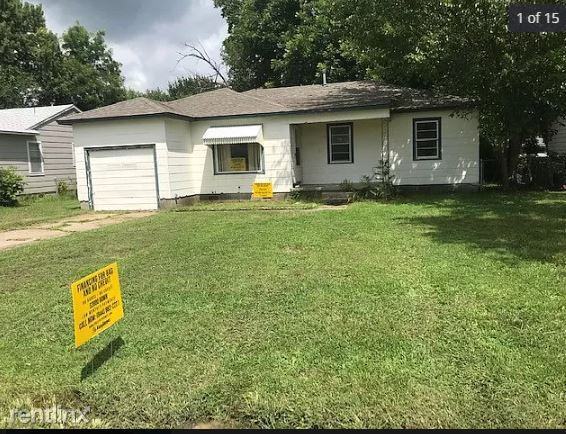 1212 A St Ne - Photo 2 of 19