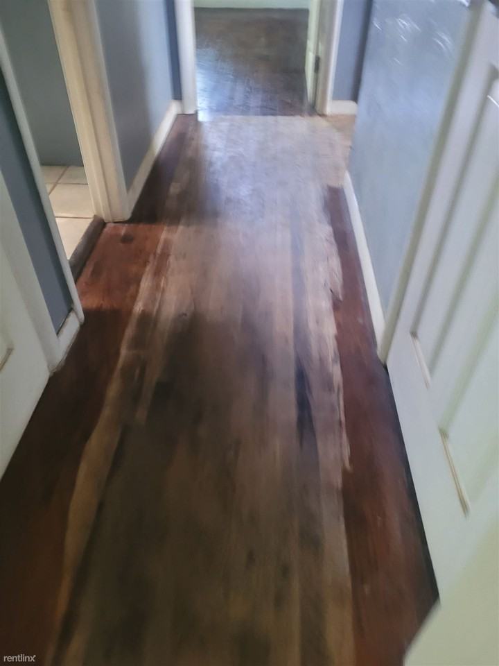 1212 A St Ne - Photo 3 of 19