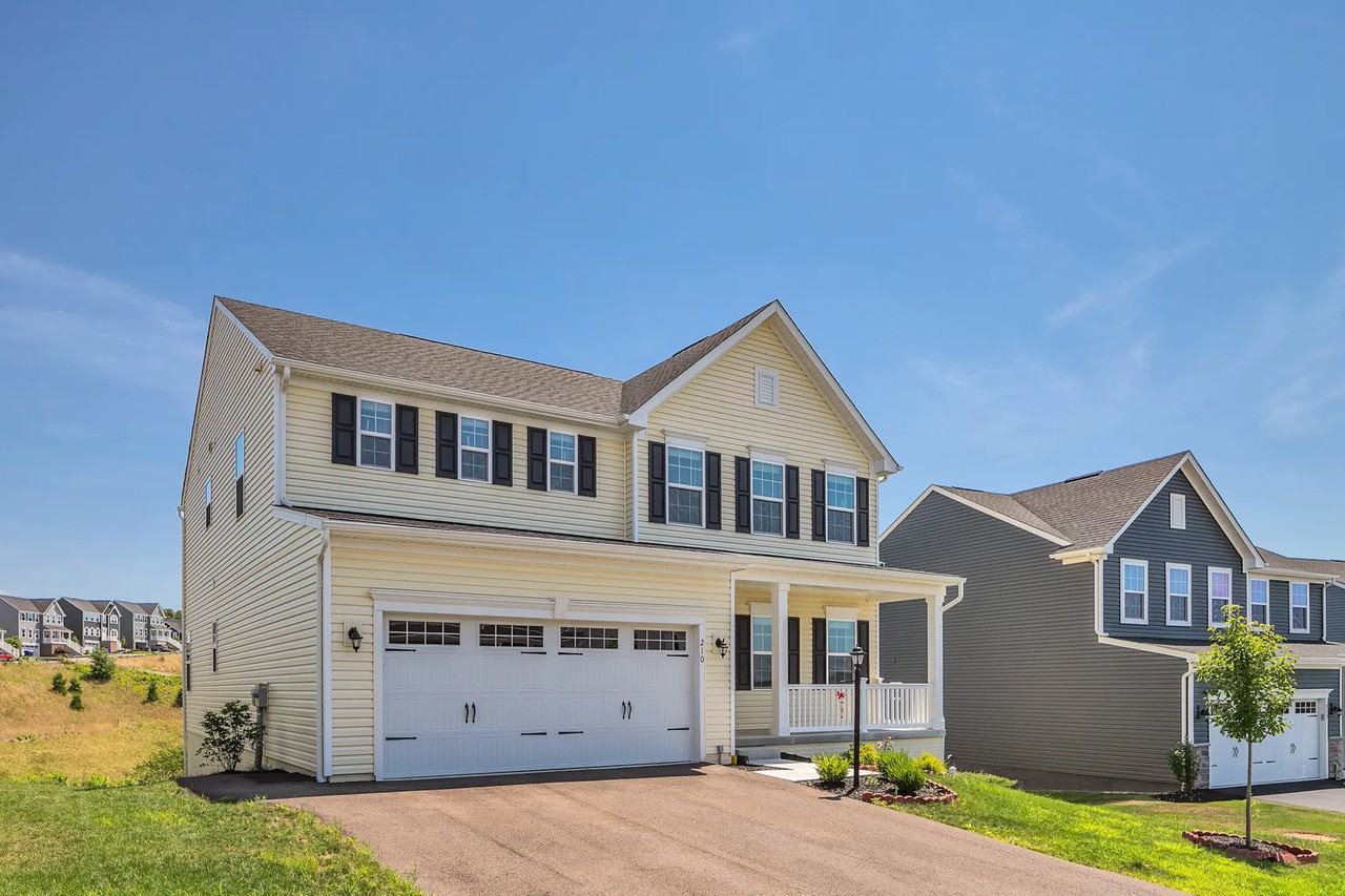 210 Dior Dr - Photo 2 of 25