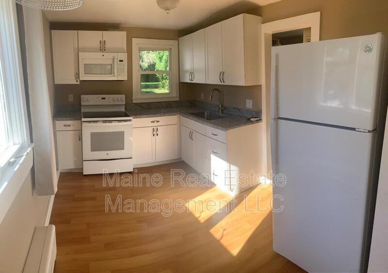 187 Thornton Rd - Photo 3 of 28