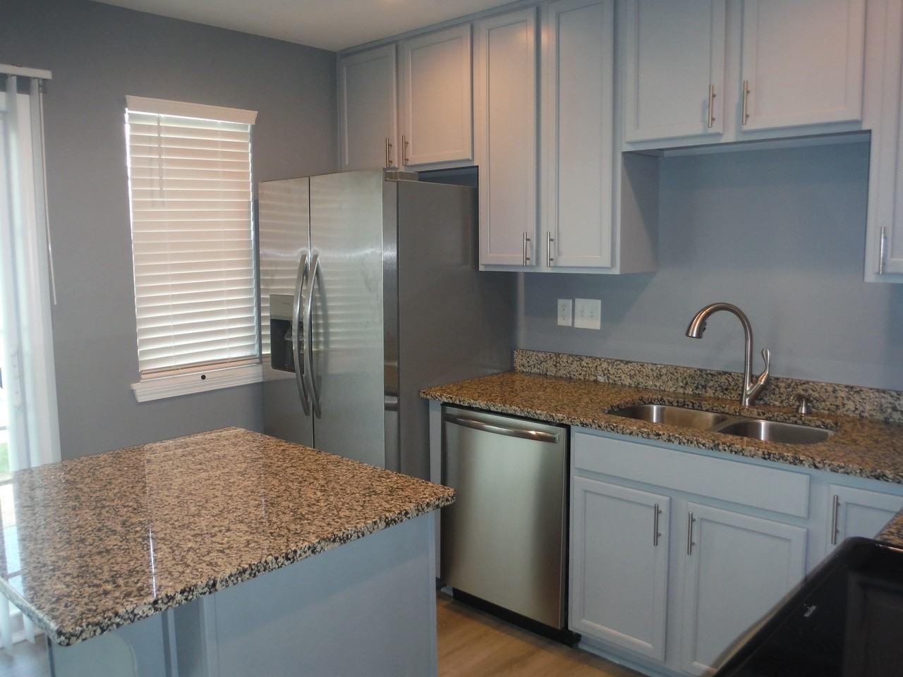 1329 Killashee Ct - Photo 6 of 12
